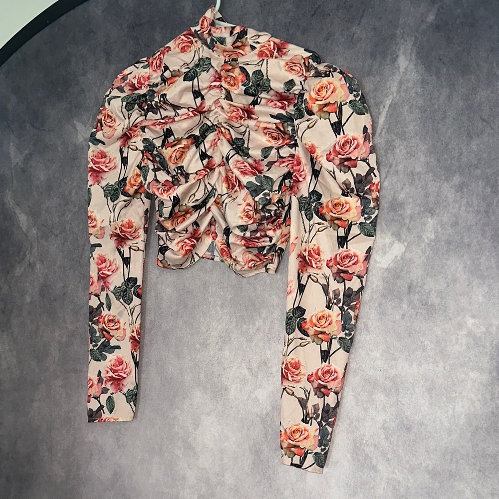 PrettyLittleThing Rose Print Ruched Blouse - Pink and Cream
